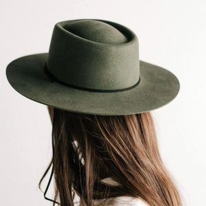 GIGI PIP WREN TELESCOPE CROWN Hat